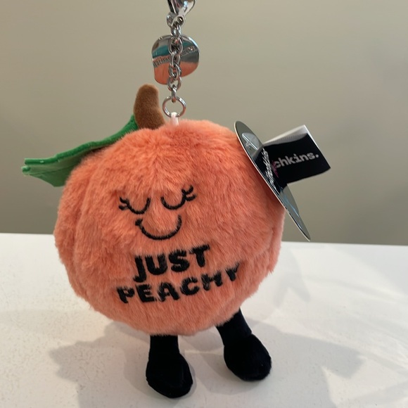 ⚡️NWT 5” Punchkins JUST PEACHY 🍑 Peach Plush Bag Charm / Keychain - Picture 2 of 3